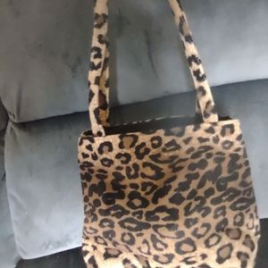 Leopard purse